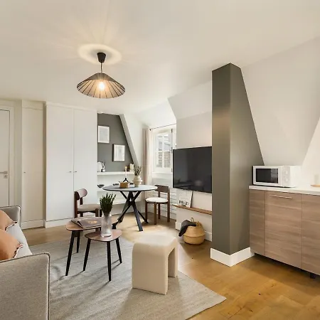 Avellana - 1 à Neuilly-sur-seine *